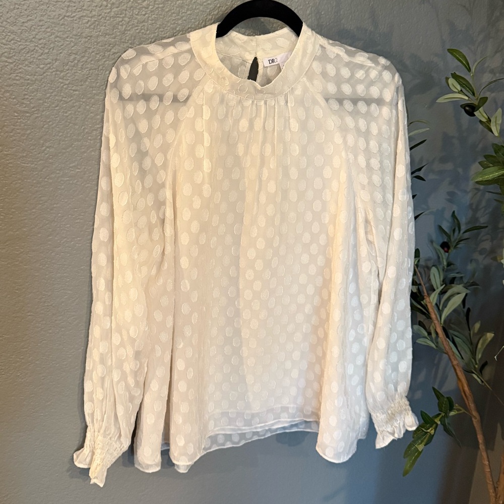 DR2 White Polka Dot Long Sleeve Blouse